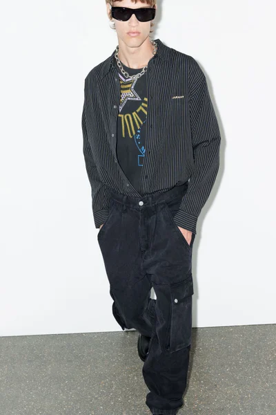 Look 7